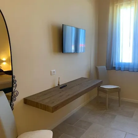 ベッド・アンド・ブレックファスト Mercadante 3*