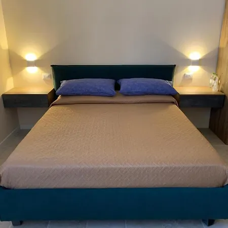 ベッド・アンド・ブレックファスト Mercadante 3*