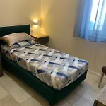 Alojamento de Acomodação e Pequeno-almoço Mercadante Bari