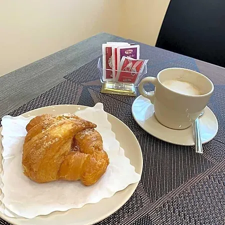 Alojamento de Acomodação e Pequeno-almoço Mercadante